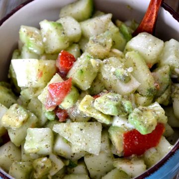 texture of cucumber salad.